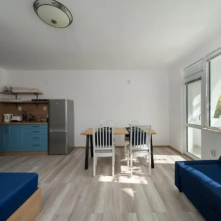 Boutique Blue In St - 5 Min To *